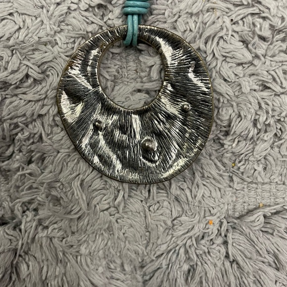 Tribal Pendant Necklace with based design and Turquoise and Coral inlays. - Picture 3 of 4